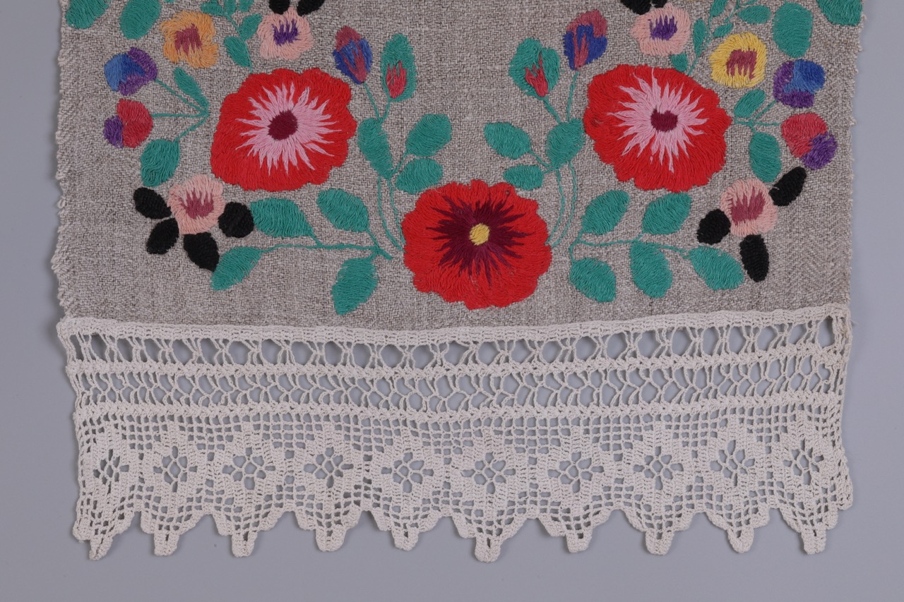 Ткано-вишитий рушник 